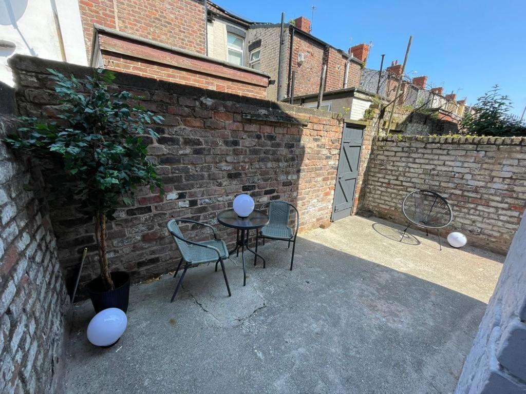 Newly Renovated Apartments In Liverpool - Extended Stay Exterior foto