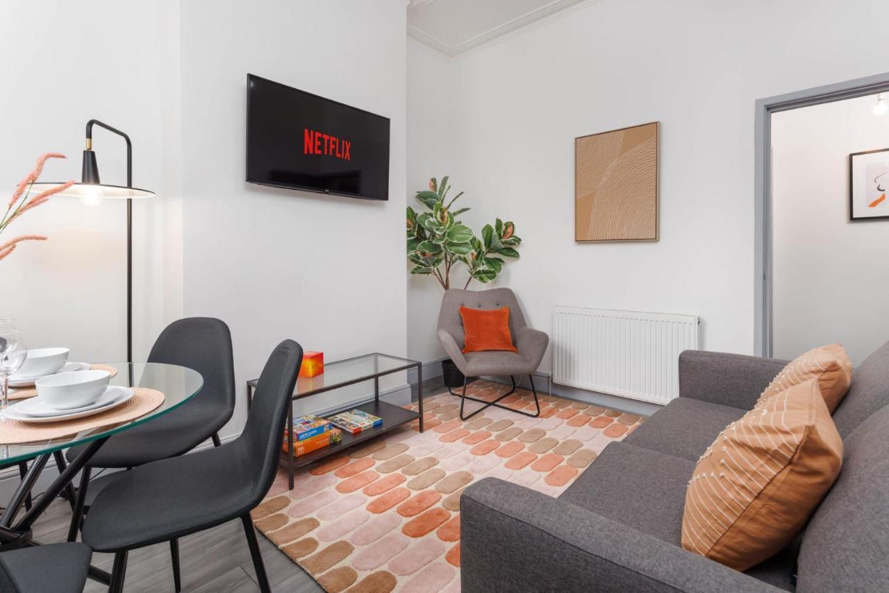 Newly Renovated Apartments In Liverpool - Extended Stay Exterior foto