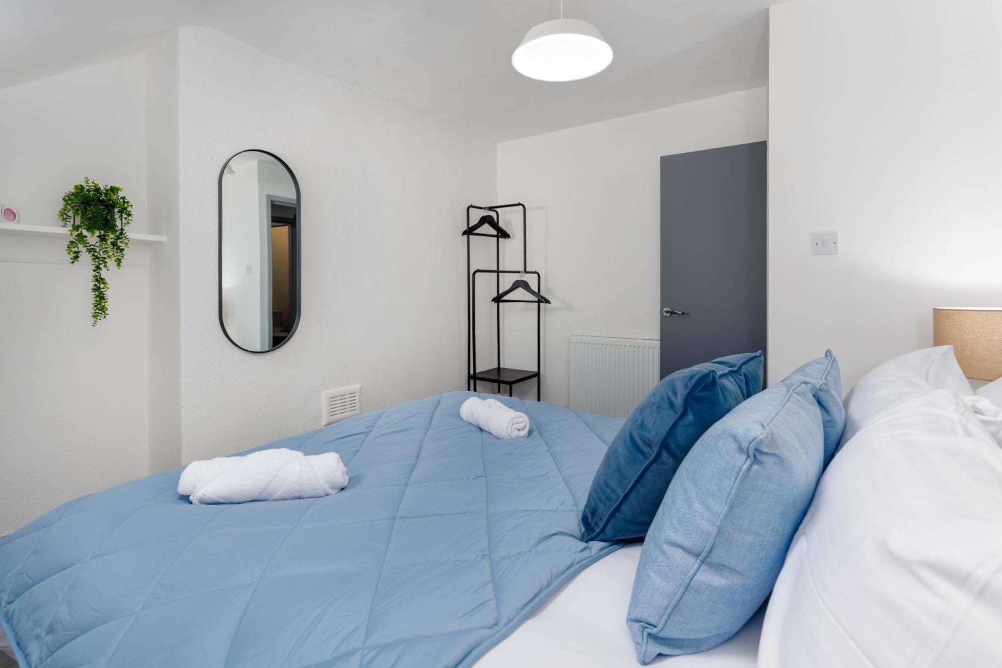 Newly Renovated Apartments In Liverpool - Extended Stay Exterior foto