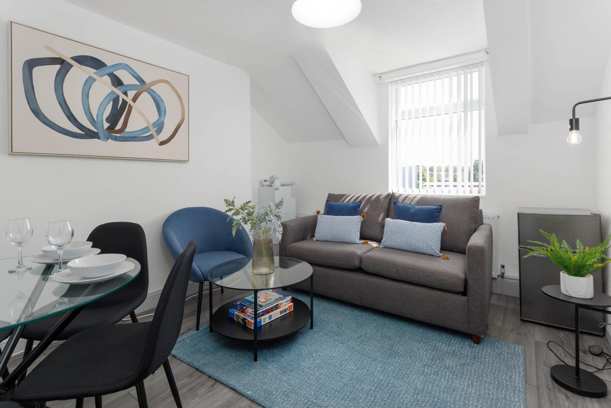 Newly Renovated Apartments In Liverpool - Extended Stay Exterior foto