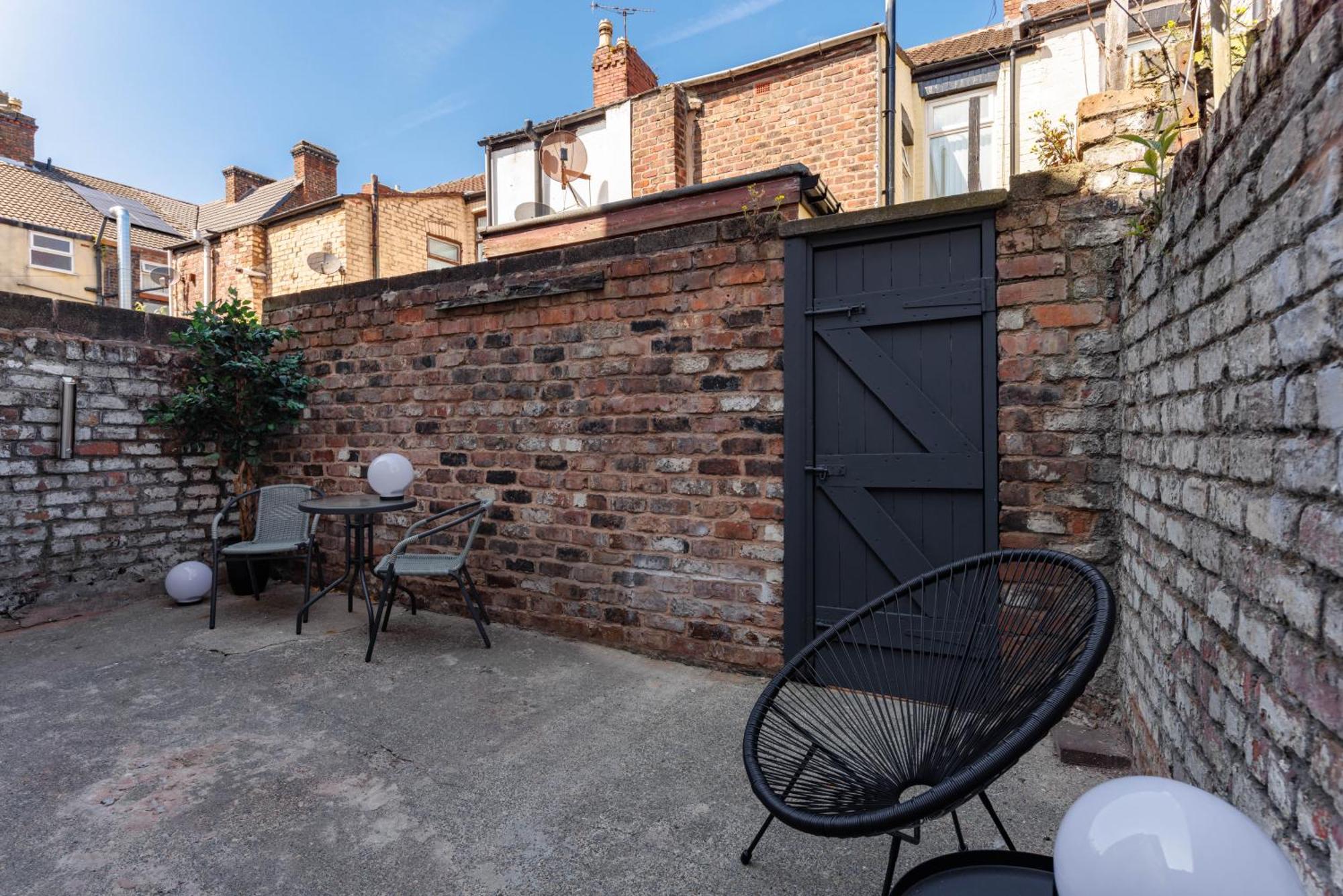 Newly Renovated Apartments In Liverpool - Extended Stay Exterior foto